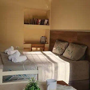  Apartment Alle's M Shyri